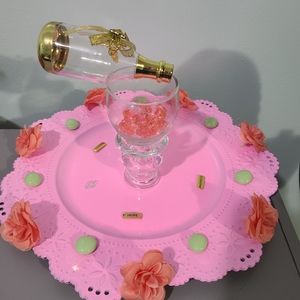 Cheers to Life Centerpiece